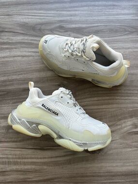 Size 7 (EU 37)- Balenciaga Triple S Sneaker Clearsole - Womens